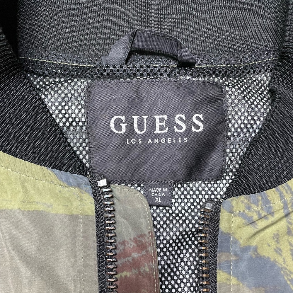 Guess Jacket - Picture 2 of 3